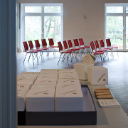 STORYBOX in Seminaren, zu Tagungen und auf Reisen
